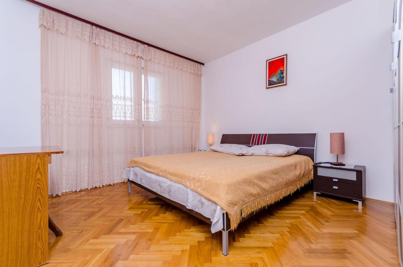 Apartments Kursan Trogir Extérieur photo